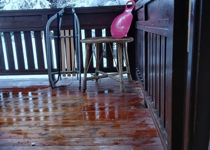 Planinska Kucica Srce 펜션 즐라티보